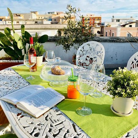 A Due Passi Temporary Apartment Trani Exterior photo